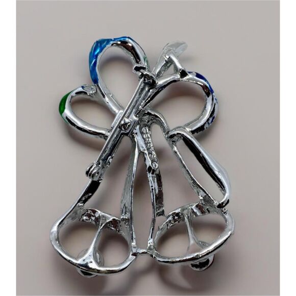 Vintage Gerry’s Christmas Brooch Set – 5 Holiday Pins: Bells, Reindeer, tree - Picture 11 of 15